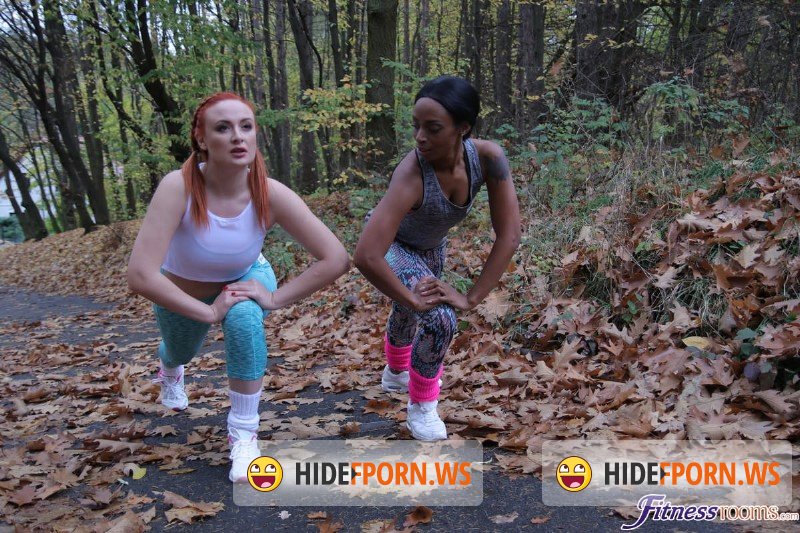 FitnessRooms.com - Eva Berger, Lola Marie - Interracial lesbians sweaty gym sex [HD 720p]