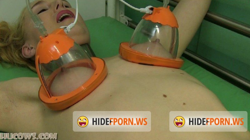 HuCows.com - Ariel Anderssen - Electronic breast training machine [FullHD 1080p]