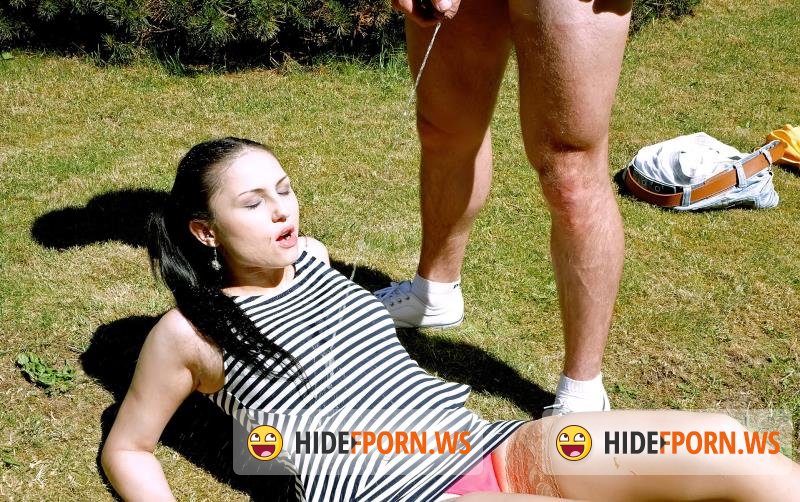 FullyClothedPissing.com/Tainster.com - Piss - Piss Play By The Lake [FullHD 1080p]