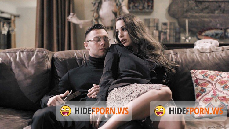 Vivid.com - Abigail Mac, Whitney Wright - A Cruel Bet: A Cruel Intentions Parody [FullHD 1080p]