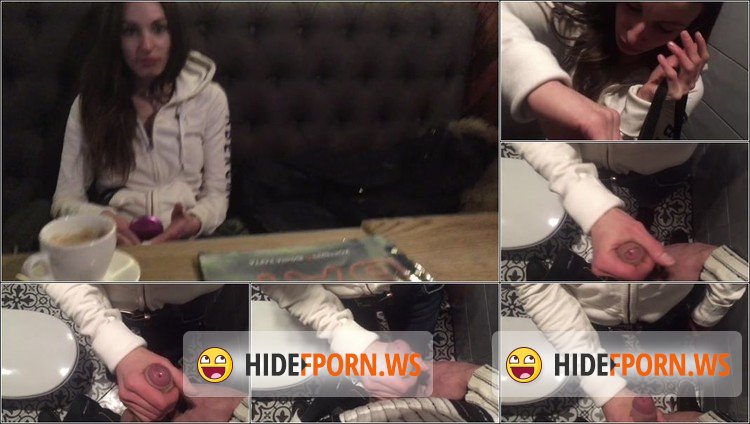 PornHub.com/PornHubPremium.com - Amateurs - Teen Blowjob at Public Place COMMENT [FullHD 1080p]