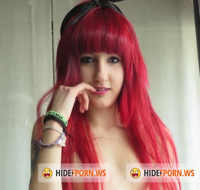 Pilladas/PutaLocura.com - Emily Burton - 102 PIL 098 Emily Burton - Haciendo locuras por dinero 720p.mp4 [HD 720p]