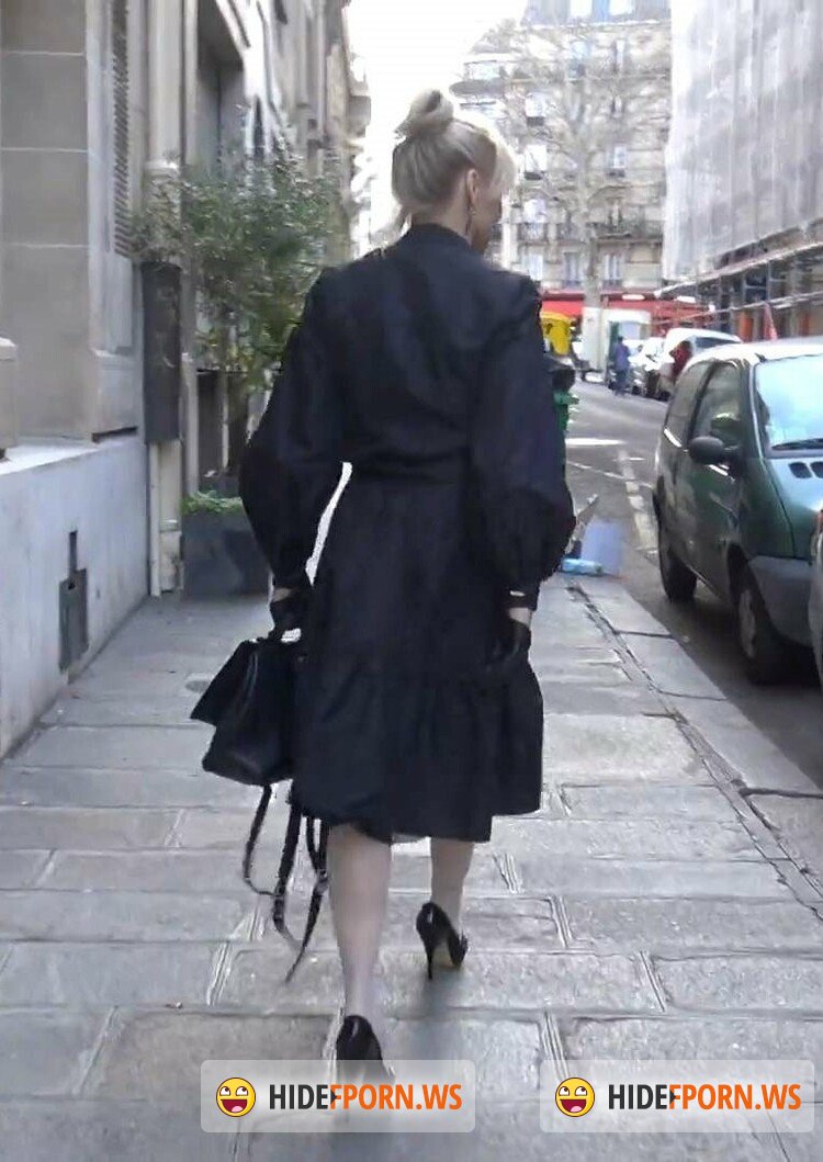 JacquieetMichelTV.net - Nadya - Lage Du Desir! [FullHD 1080p]