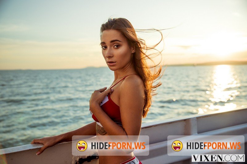 Vixen - Liya Silver - Silver Linings [FullHD 1080p]