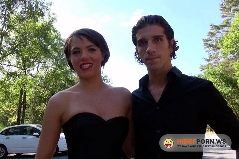 JacquieEtMichelTV - Manon Martin - Manon Fait La Totale ! [2014/FullHD]