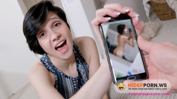 DadCrush.com - Cadey Mercury - Sending Daddy The Wrong Selfies [HD 720p]