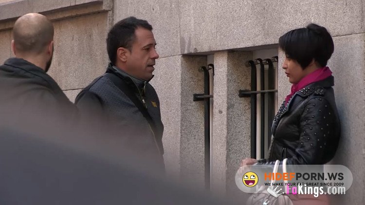 FaKings.com - David Ron, Salva da Silva - Policia, documentacion!. No es barrio para latinas buenorras. [HD 720p]