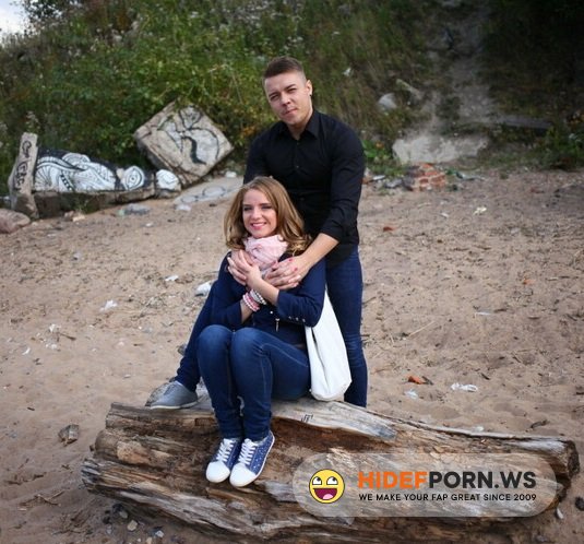Amateurporn.cс - Sofi Goldfinger - Russian Sex Date On The Beach [HD 720p]