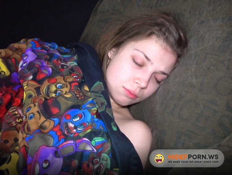 MihaNika69.com - MihaNika69 - Stepsister gets a powerful cum in the face in the morning [FullHD 1080p]