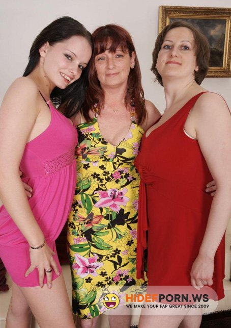 Old-and-Young-Lesbians.com/Mature.nl - Leika (19), Stephana (36), Krisztina U.(45) - Lesbian-Alex 125 [HD 720p]