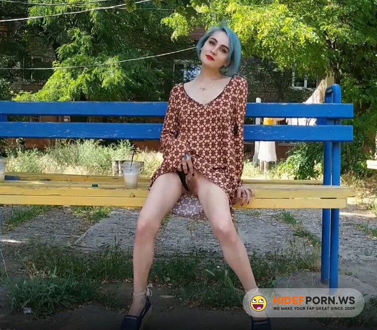 ForestWhore.com - Forest Whore - Hardcore public play [FullHD 1080p]