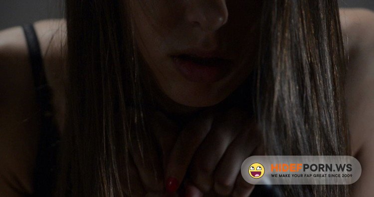 StraplessDildo.com - Jane - Jane these legs were made for walking [HD 720p]