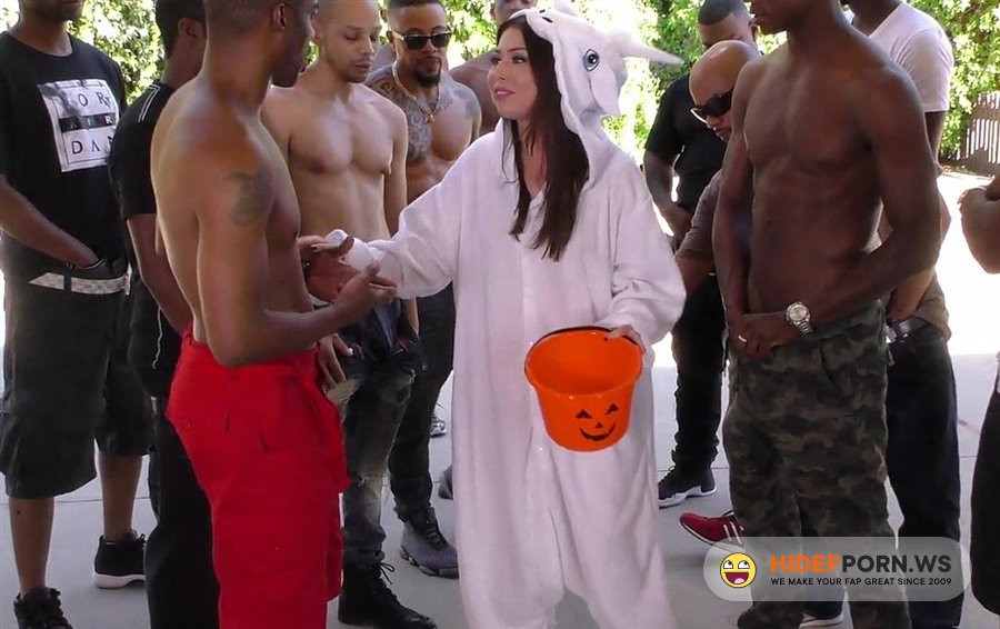 InterracialBlowBang - Melissa Moore - Romper-Wearing Teen In An Interracial Gang-Bang [2020/FullHD]
