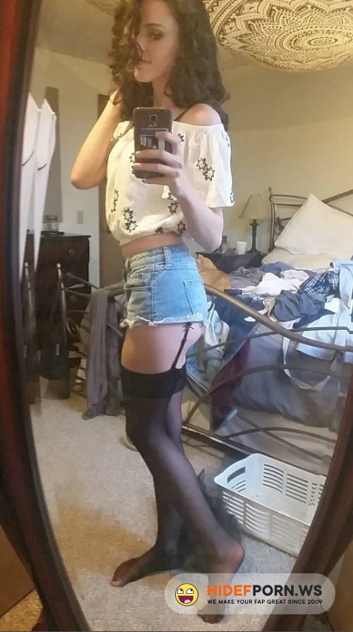 Amateurporn.cc - Charlotte1996 - Homemade Sex Tape [FullHD 1080p]