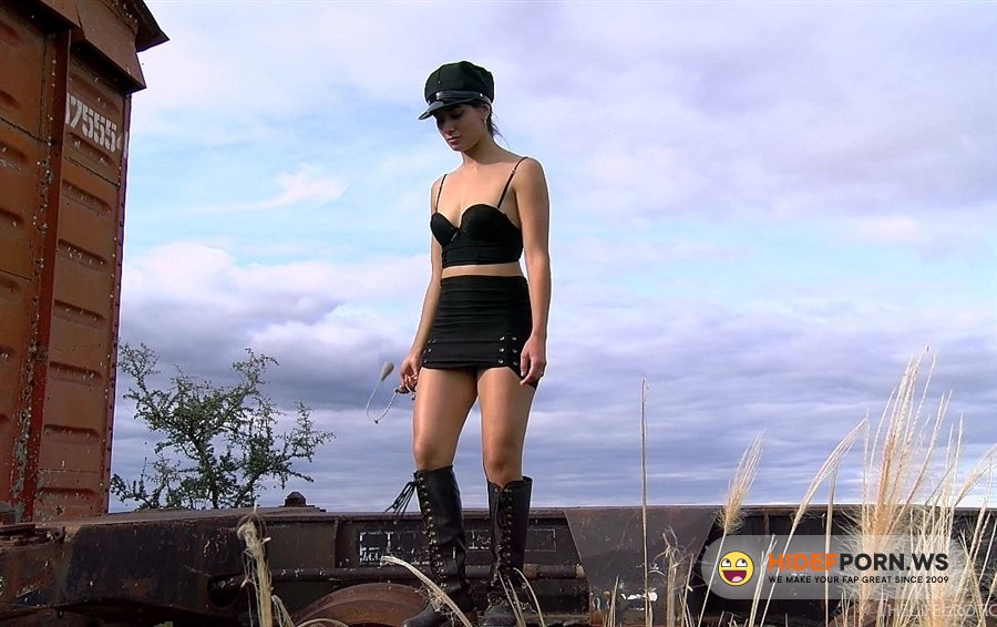 TheLifeErotic - Solange - Abandoned Train 2 [2020/FullHD]