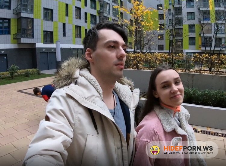 Pornhub.com - redkittycat - Walking around City Park with Stepsister and Making Public Sex in Forest [FullHD 1080p]