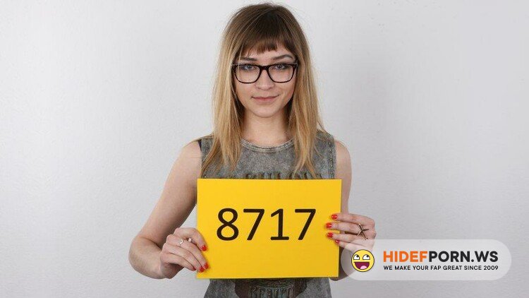 CzechCasting.com/CzechAV.com - Evzenie - Czech Casting [HD 720p]
