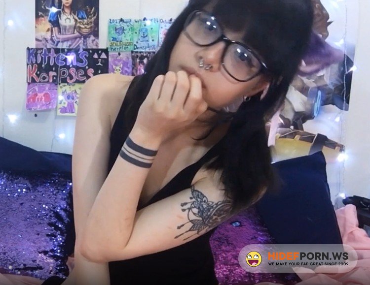 ManyVids.com - KorpseKitten - Cute Nerdy Girl Fucks You Pov [FullHD 1080p]
