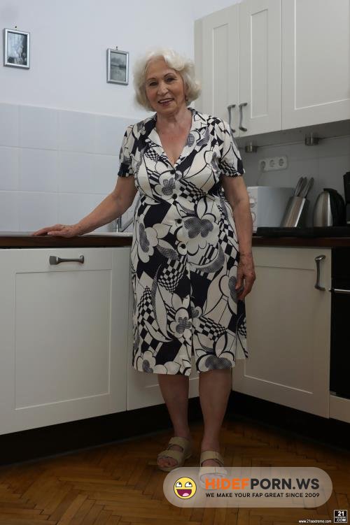 LustyGrandmas.com/21Sextreme.com - Norma - Room For Young Males [FullHD 1080p]
