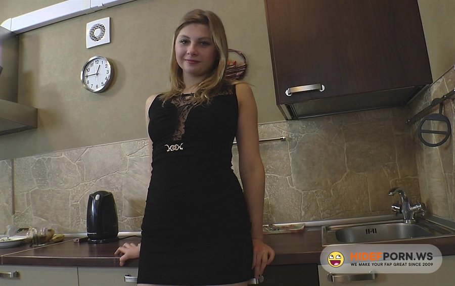 OopsModels - Nadin - Young Girl Nadin Masturbate [2020/FullHD]