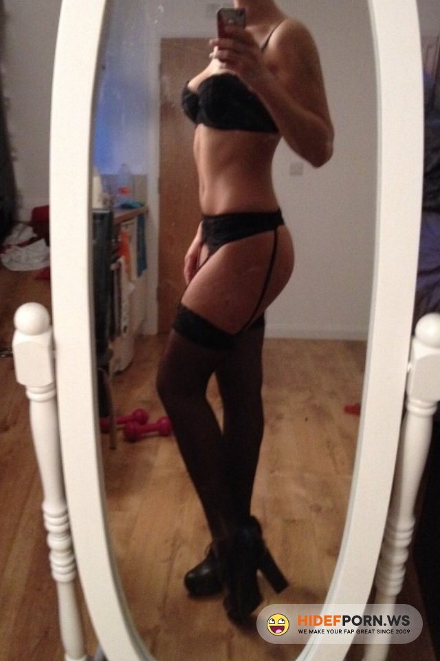 ManyVids.com - Turkish Delight - Black Lingerie BJ [HD 720p]