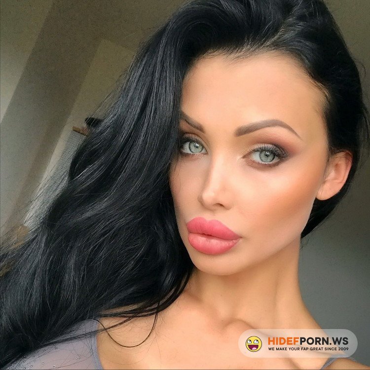 AlettaOceanLive.com - Aletta Ocean - A Warm Welcome [FullHD 1080p]