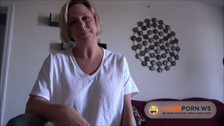 Clips4Sale.com - Brianna Beach - Step-Moms Girlfriend Advice [FullHD 1080p]
