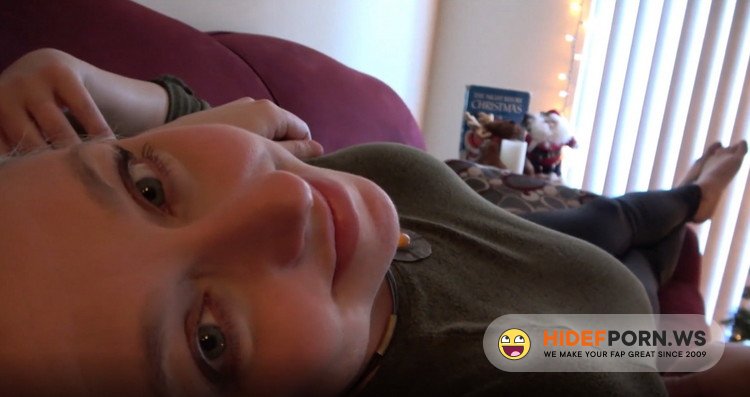 AlexAdams - Brianna Beach - Christmas alone with Stepmom - Brianna Beach - Mom comes firstT [FullHD 1080p]