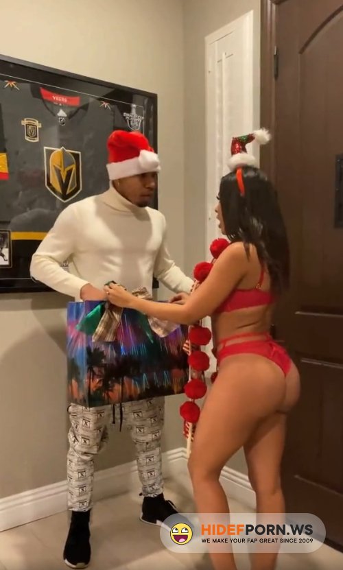 LunaStar - Luna Star - She Gave me Anal for Christmas [FullHD 1080p]