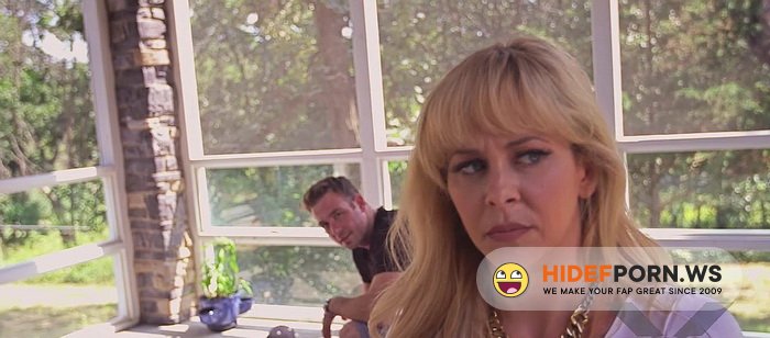 MissaX.com/Clips4sale.com - Cherie Deville - 712 Mulberry Rd [HD 720p]