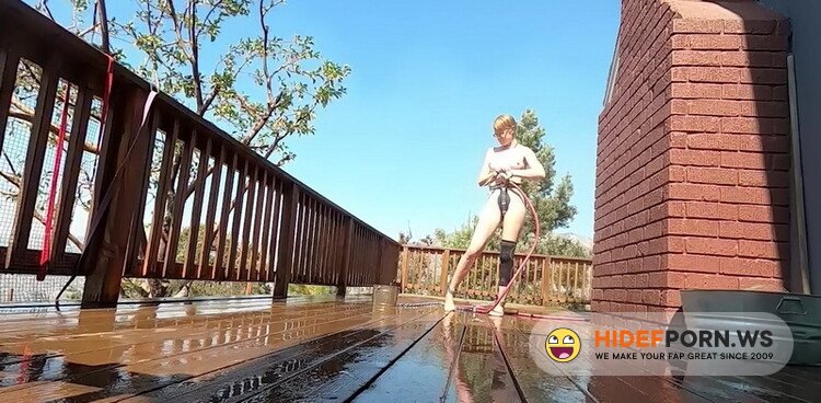 Bondagelife.com - Rachel Greyhound, Sasha Darling - Deck cleaning [HD 720p]