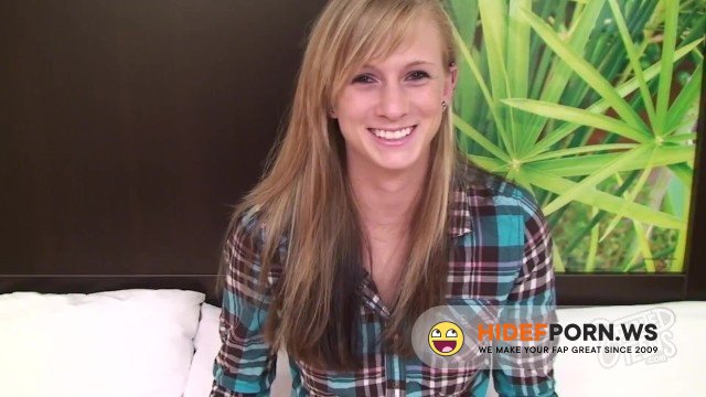 ExxxTeens - Autumn Lee - Brand New Blonde 18 Yr Old First Timer Gets Creampied [FullHD 1080p]