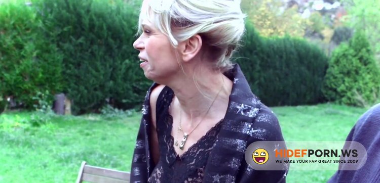 JacquieEtMichelTV.net/Indecentes-Voisines.com - Isabelle - Isabelle, plaisir partage au Havre [FullHD 1080p]