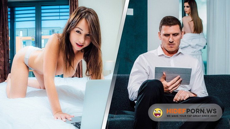 DigitalPlayground.com - Stella Cox, Taylor Sands - A Webcam Obsession [HD 720p]