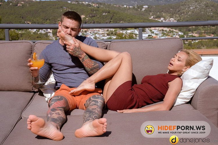 DaneJones.com/SexyHub.com - Veronica Leal - Lovely Latina teased and fucked [FullHD 1080p]