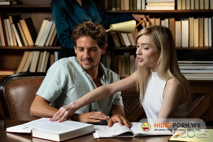 StepMomLessons.com/Babes.com - Reagan Foxx, Mackenzie Moss - Whispers In The Library [FullHD 1080p]