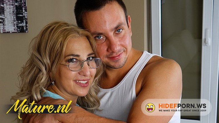 MilfCurves.com - UnknowN - Curvy MILF In Nerdy Glasses Lets Neighbor Fuck Her Hairy Pussy [FullHD 1080p]