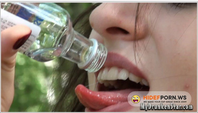 MyDrunkenStar.com - Helen - Our exhibitionist - helen part1 [HD 720p]
