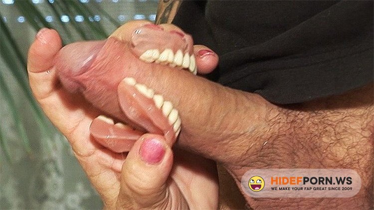 OnlyFans.com - Unknown - Toothless blowbang with 74 years old mom [UltraHD 4K 2160p]