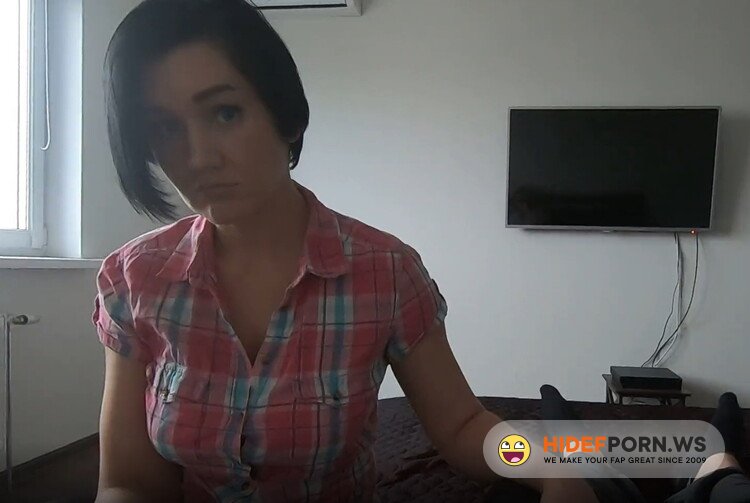 Porn.com - Hot Mommy - Mom Helps her Step Son because he cant Masturbate [UltraHD 4K 2160p]