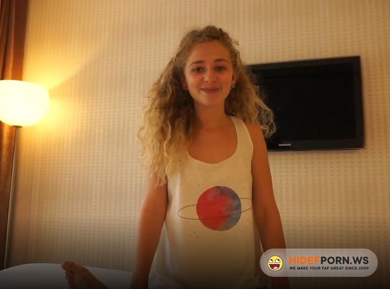 Amateurporn.cc - MaryJane Aury - Horny Blowob [FullHD 1080p]