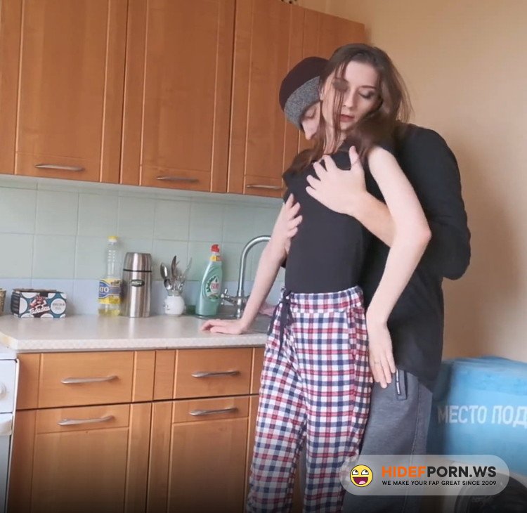 Porn.com - Desert-X - Sexy girl suck my fat cock and let me fuck her on kitchen [UltraHD 4K 2160p]
