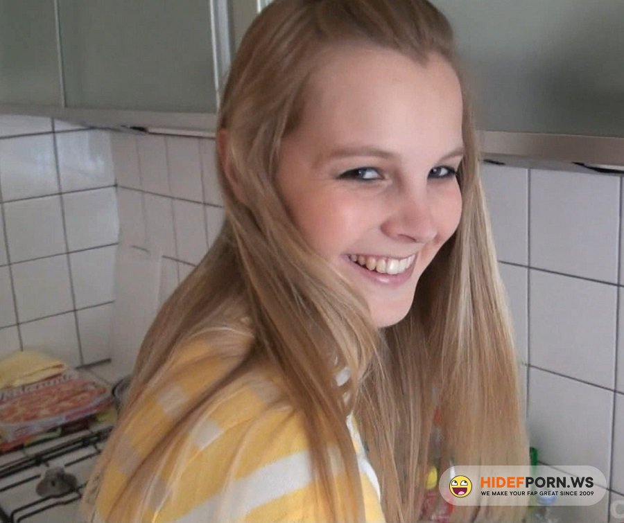 Amateurporn.сс - Rose Delight - Sex On Kitchen [FullHD 1080p]