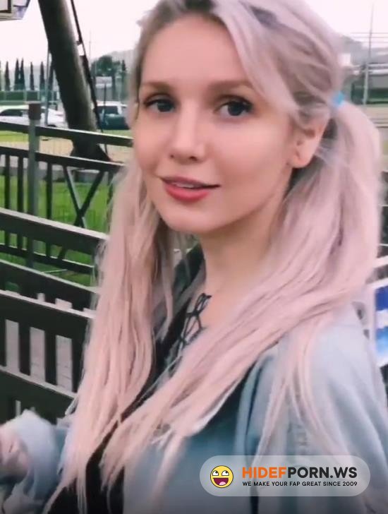 Amateurporn.сс - Red Fox - Public Blowjob From Teen [UltraHD/4K 2160p]