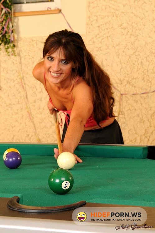 LustyGrandmas/21Sextreme/21Sextury - Mariana - A game of pool [SD 540p]