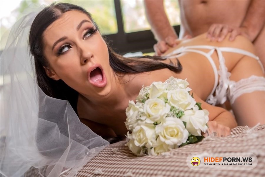 BrazzersExxtra - Jazmin Luv - Runaway Bride Needs Dick [2021/HD]