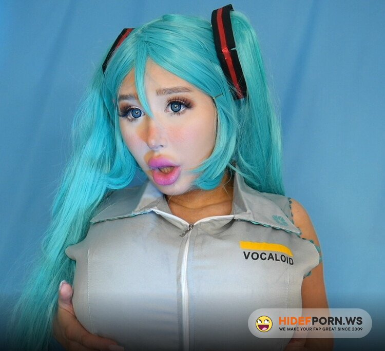 ManyVids.com - Amanda Toy - Backstage With Hatsune Miku [FullHD 1080p]