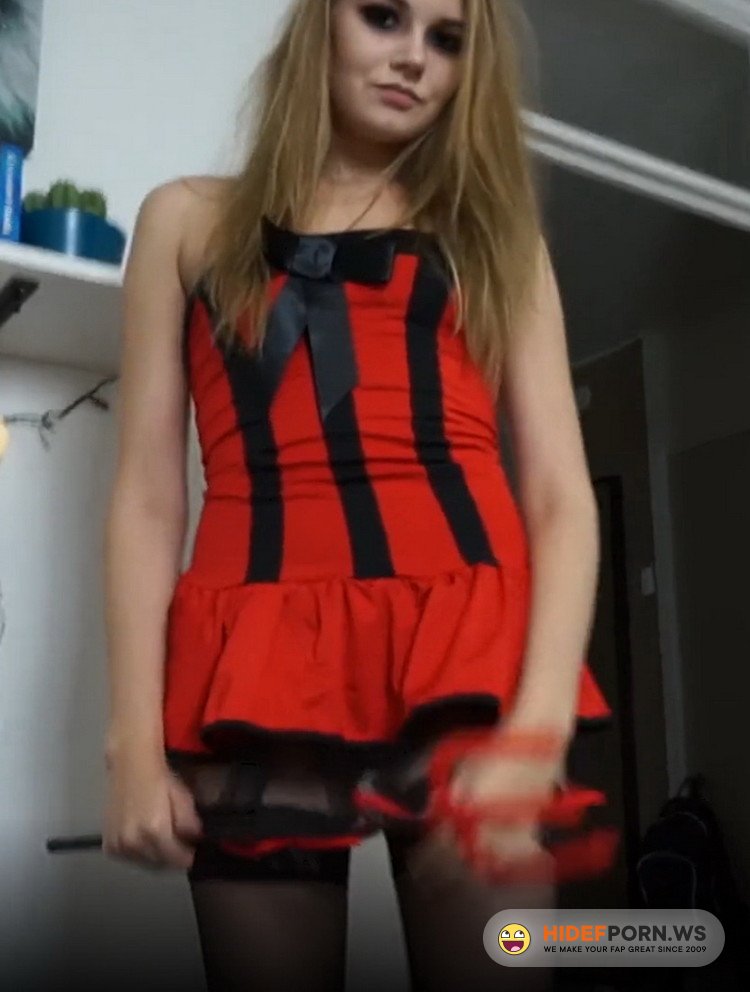 Onlyfans.com - Miss Banana - Fucking in my halloween outfit [UltraHD 4K 2160p]