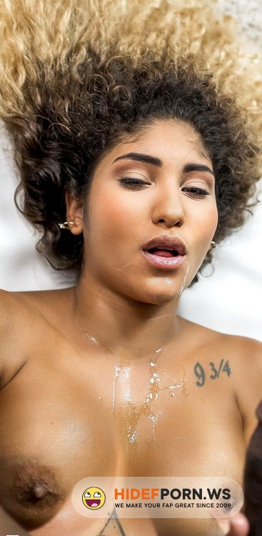 HerLimit.com/LetsDoeIt.com - Venus Afrodita - She Only Wants Anal [FullHD 1080p]
