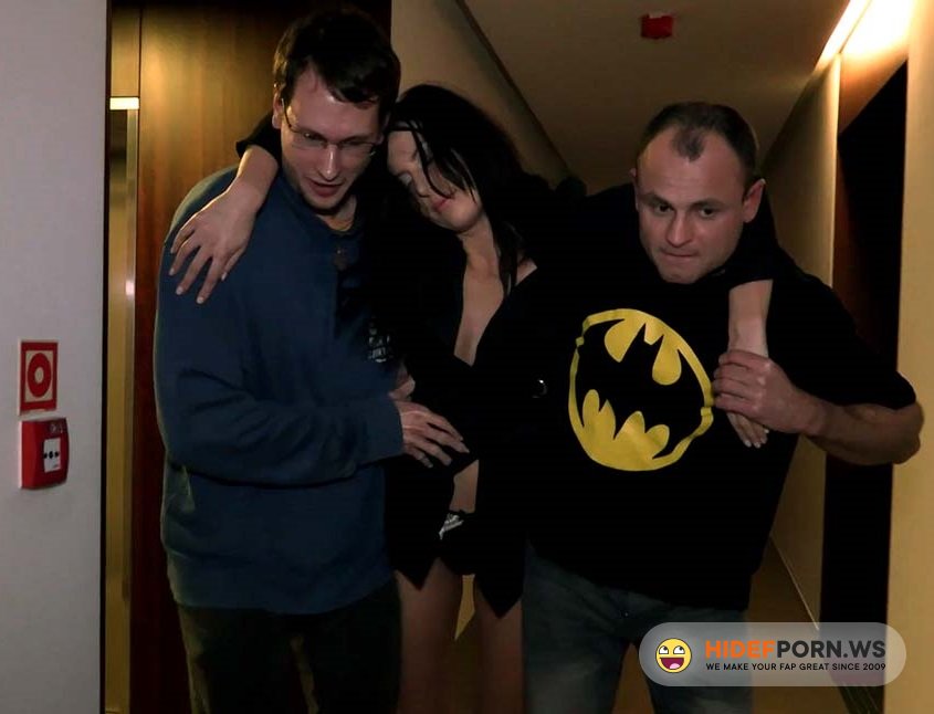 Amateurporn.сс - Marika - Drunked Polish Wooman Fuck In Hootel [FullHD 1080p]